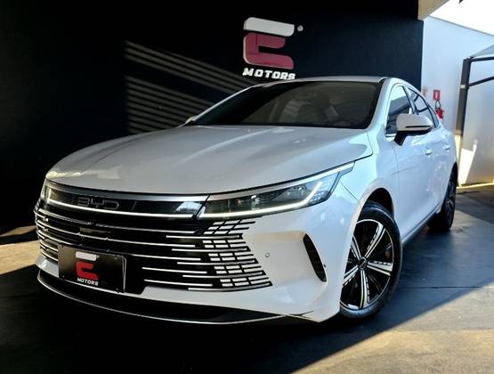 BYD KING 1.5 DM-I PHEV GS AUTOMÁTICO BYD KING 1.5 DM-I PHEV GS AUTOMÁTICO